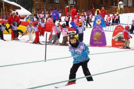 Nauka na nartach dla dzieci – Junior Travel