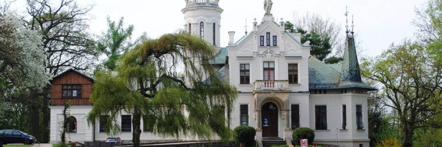 Wycieczki na Zamek w Chęcinach - Góry Świętokrzyskie Wycieczki na Zamek w Chęcinach - Góry Świętokrzyskie